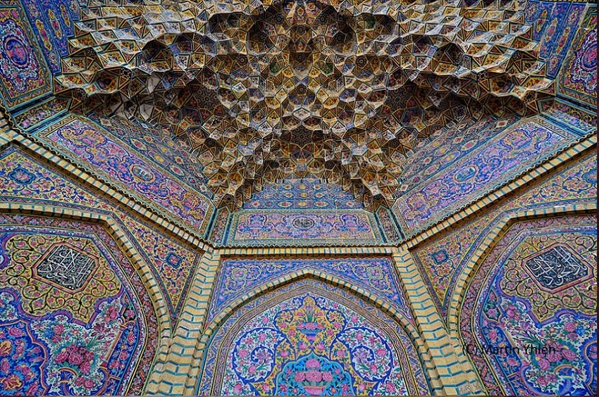 Мечеть Насир Аль-Мульк в Ширазе (Иран)